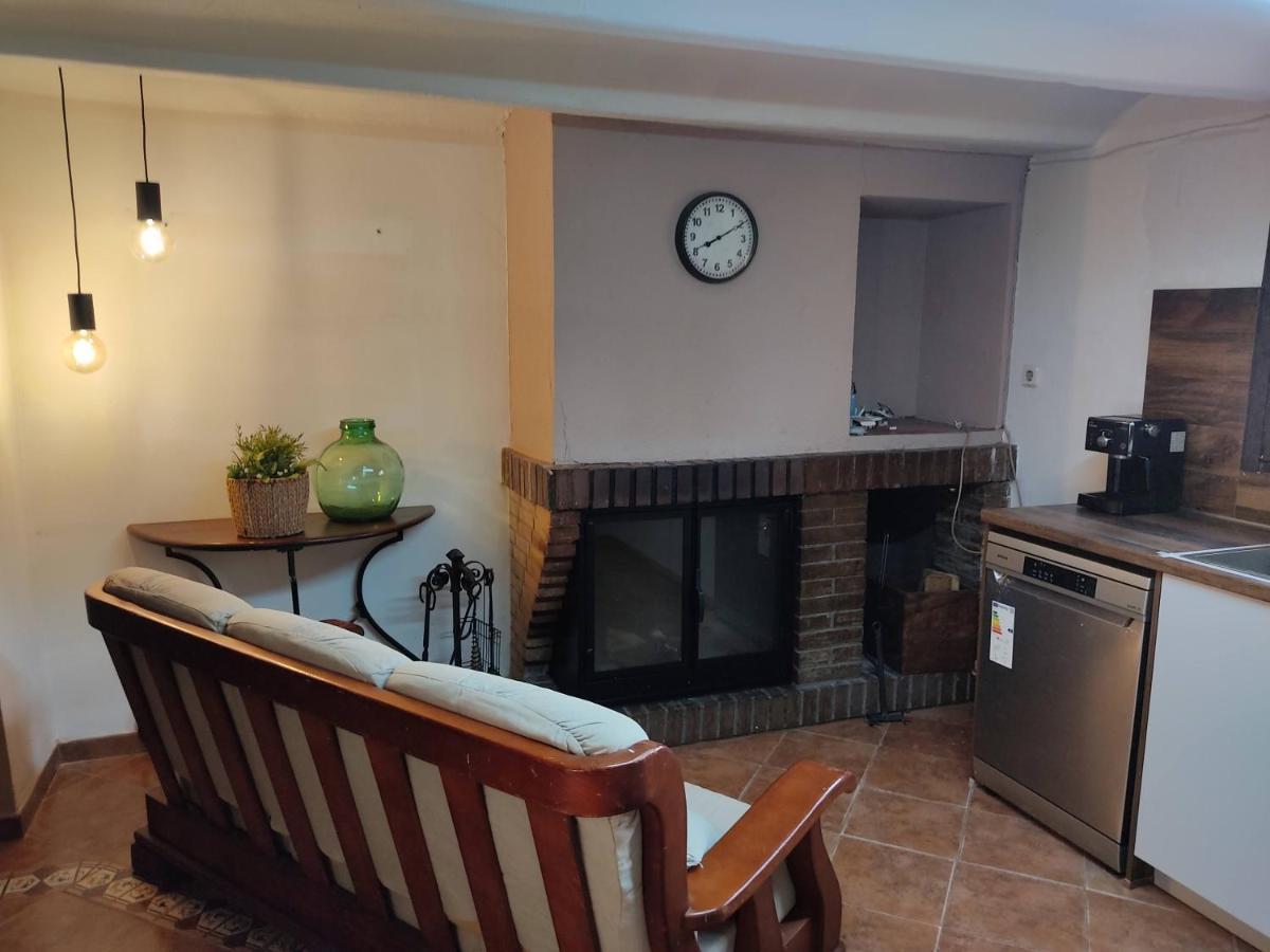 Casa Rural "Can Abres" Vilobi D'Onyar Girona Viloví de Oñar Dış mekan fotoğraf